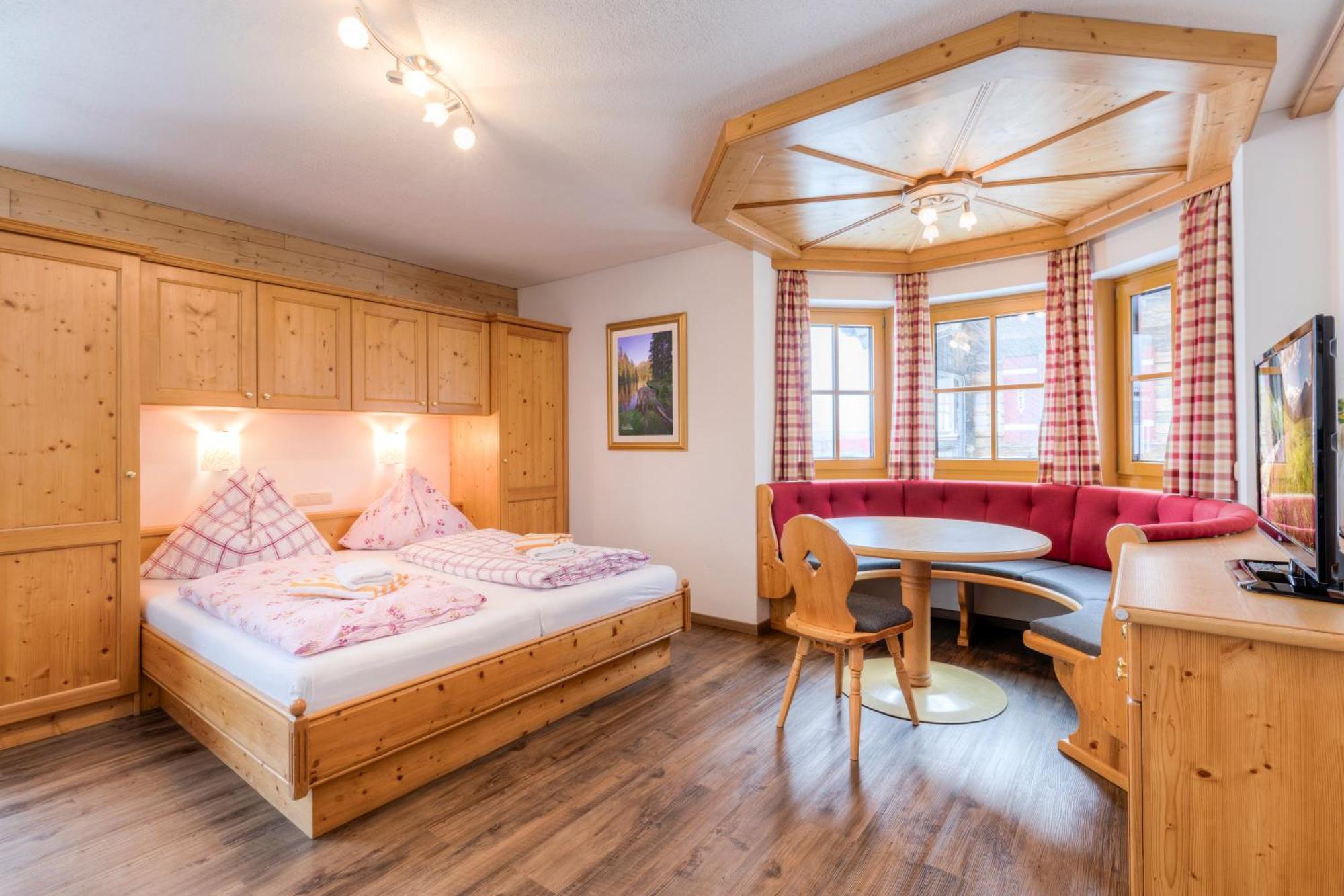 Schmiedlehenalm Apartment Obertauern Exterior photo